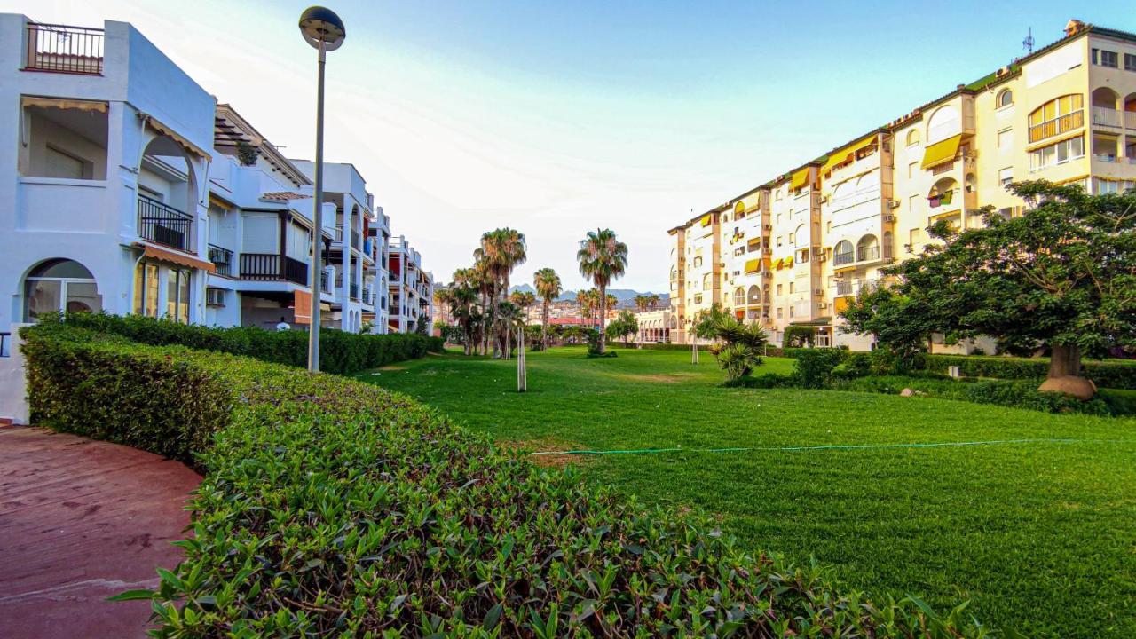 Laguna Beach Paradise - Alojamientos La Torre Torrox Exterior photo