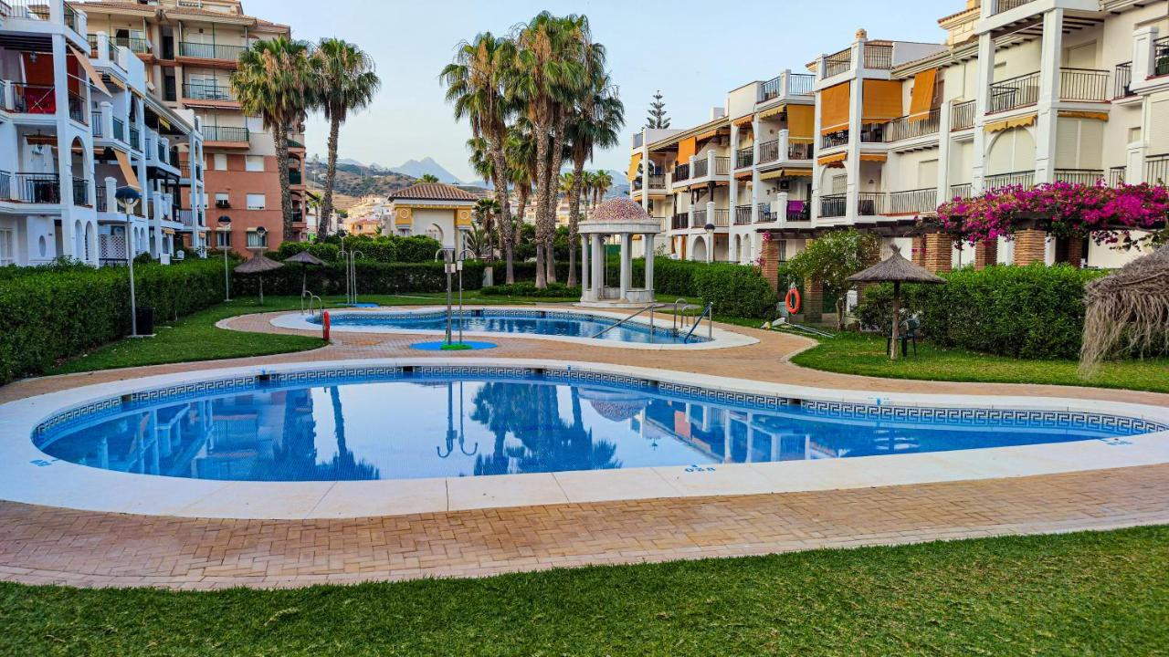 Laguna Beach Paradise - Alojamientos La Torre Torrox Exterior photo